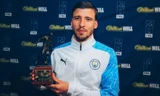 Ruben Dias giúp Man City lột xác sau cuộc khủng hoảng đầu mùa.