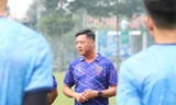 HLV Lê Huỳnh Đức được vinh danh trước ngày Night Wolf V-League trở lại