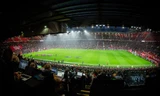 Old Trafford lại dính phốt, MU bị điều tra an toàn thực phẩm