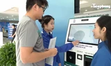 Thanh niên Hà Nội giúp người dân thực hiện dịch vụ công trực tuyến