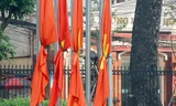 Hà Nội treo cờ rủ hai ngày Quốc tang nguyên Tổng Bí thư Đỗ Mười