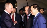 Tổng thống Nga Putin bắt đầu chuyến thăm cấp Nhà nước đến Việt Nam
