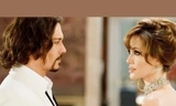 Angelina Jolie và Johnny Depp ăn ý trong The Tourist. Ảnh: Sony