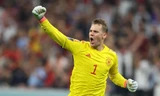 Neuer qua mặt huyền thoại Claudio Taffarel, đi vào lịch sử World Cup