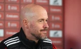 HLV Ten Hag báo tin vui bất ngờ cho CĐV MU