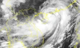 Bão số 1 đổ bộ Trung Quốc, phía Đông Bắc Bộ của Việt Nam có mưa lớn