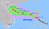 Nhận định mới nhất về đường đi của bão Côn Sơn khi vào Biển Đông đêm nay.