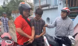 'Hiệp sĩ' Bình Dương bắt đối tượng kề dao cướp xe người đi đường