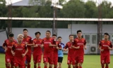 Cầu thủ Hà Nội FC hội quân muộn cùng đội tuyển Việt Nam