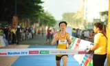 Bùi Thế Anh (Quân đội) bảo vệ thành công ngôi vô địch nội dung marathon. Ảnh: Xuân Tùng