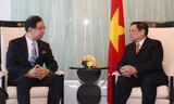 Thủ tướng Phạm Minh Chính và ông Shii Kazuo, Chủ tịch Đoàn Chủ tịch BCH T.Ư Đảng Cộng sản Nhật Bản (ảnh Nhật Bắc)
