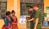 Hòm thư tố giác điện tử ẩn danh: ‘Vũ khí’ mềm của lính Biên phòng nơi biên cương