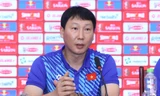 HLV Kim Sang-sik: 'Tôi muốn trở thành người anh trong đội, hỗ trợ các cầu thủ cùng tiến bộ và giành chiến thắng'