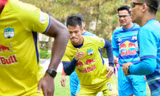 Chưa kịp vui vì có nhà tài trợ mới, HAGL đứng trước nguy cơ bị cấm sân ở V-League 2023 