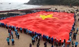 Các vận động viên nói gì về Lễ Thượng cờ Tiền Phong Marathon 2024?