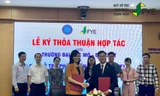 Buổi ký kết MOU với trường Đại học Mỏ địa chất và FYE. 
