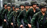 Quân đội Thái Lan tuyên bố thiết quân luật