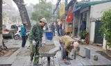 Chưa công bố kết luận thanh tra, Hà Nội lại lát vỉa hè bằng đá tự nhiên