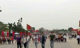 Hàng nghìn du khách thập phương về khai hội Giỗ tổ Hùng Vương - Lễ hội Đền Hùng.