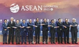 Ngày làm việc bận rộn của các nhà Lãnh đạo ASEAN với đối tác
