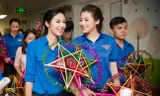 Ngọc Hân, Tú Anh và các người đẹp tặng quà Trung thu cho bệnh nhi
