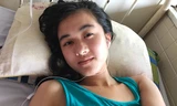Nữ sinh bị cưa chân lạc quan để cha mẹ bình tâm