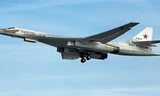 Máy bay ném bom TU-160 Ảnh: Thedefensepost.com 