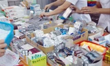 Việc UBND TPHCM cho phép các cơ sở y tế công lập mua thuốc trực tiếp năm 2013 không qua đấu thầu dẫn đến chênh lệch giá hơn 80 tỷ đồng. (ảnh minh họa)