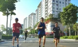 Các runner Sài Gòn hăng say luyện tập tại khu đô thị Sala trong một buổi sáng ảnh: Thùy Liên 
