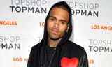 Chris Brown bất ngờ tuyên bố rút khỏi làng giải trí