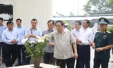 Thủ tướng dâng hương tưởng nhớ anh hùng liệt sĩ tại Ngã ba Đồng Lộc