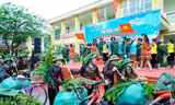 Thiếu nhi Hà Tĩnh tự hào làm 'chiến sĩ nhỏ Điện Biên'