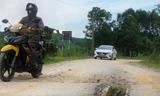 Tuyến đường ‘huyết mạch’ vùng biên xuống cấp nghiêm trọng: Đề xuất kinh phí 270 tỷ để tu sửa