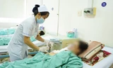 Trì hoãn điều trị khối u, người phụ nữ mất một bên ngực