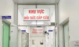 6 du khách nguy kịch nghi do uống nhầm rượu độc