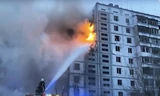 Toà nhà ở thành phố Uman bốc cháy trong đợt tấn công ngày 28/4