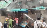 Cháy lớn trong chợ thời trang sầm uất bậc nhất Sài Gòn