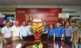 Thành Đoàn TPHCM thăm, chúc mừng báo Tiền Phong nhân kỷ niệm 100 năm Báo chí cách mạng Việt Nam