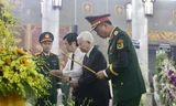 Lãnh đạo, nguyên lãnh đạo Đảng, Nhà nước viếng, chia buồn trước sự ra đi của 12 liệt sĩ