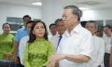 Tổng Bí thư Tô Lâm khảo sát việc vận hành chính quyền 2 cấp tại phường Xuân Hòa, TPHCM