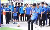 Thanh niên công nhân Đông Nam bộ hòa trong ngày hội lan toả năng lượng tích cực 