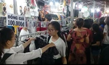 'Tín đồ thời trang' Sài Gòn đổ xô mua sắm ngày Black Friday