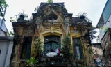 Cuộc sống trong biệt thự Pháp cổ ở 'đất vàng' Hà Nội