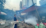 Phun hóa chất diệt muỗi tại xã Phùng Xá, huyện Thạch Thất, Hà Nội.