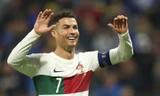 Ronaldo tiếp tục có cú đúp bàn thắng