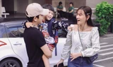Showbiz 5/9: Sau ồn ào cấu con vợ, chồng trẻ và Thu Thủy đưa Henry đi khai giảng