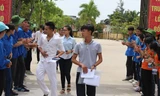 Các thí sinh thực hiện xong môn thi Toán.