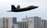 Máy bay chiến đấu F-22 Raptor của không lực Mỹ. (Nguồn: Yonhap/TTXVN)