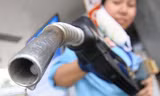 Nhiều chuyên gia cho rằng cần xem lại hoạt động của Quỹ Bình ổn giá xăng dầu.