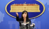Người Phát ngôn Bộ Ngoại giao Lê Thị Thu Hằng chủ trì buổi họp báo. (Ảnh: Dương Bình/TTXVN phát)